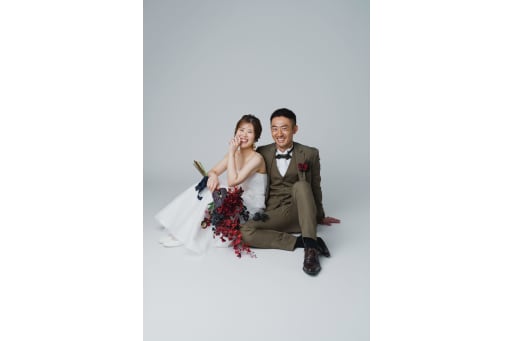 座ったスタイルも