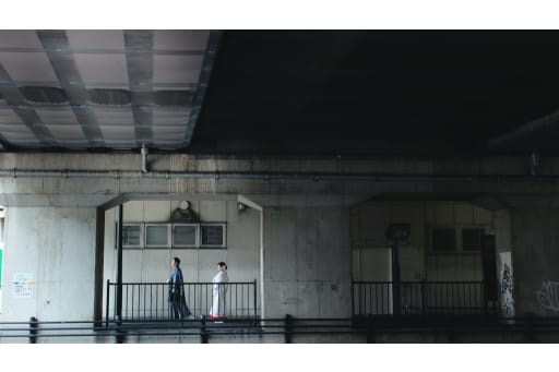 高架下は少しカッコよく