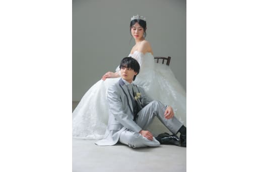 雑誌のワンシーンのように。 クールに決めて。