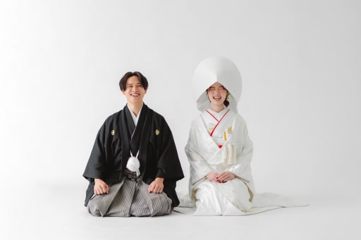 まずは正座から！