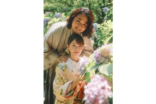 次にお二人が向かったのは、寺院の静けさに包まれた智積院。