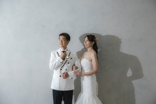 グレーの背景！