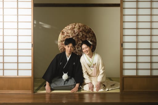 お辞儀ショット