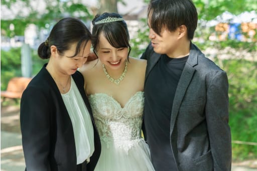 みんなのハグシーンは感動ですね。、素敵な時間が流れてました。