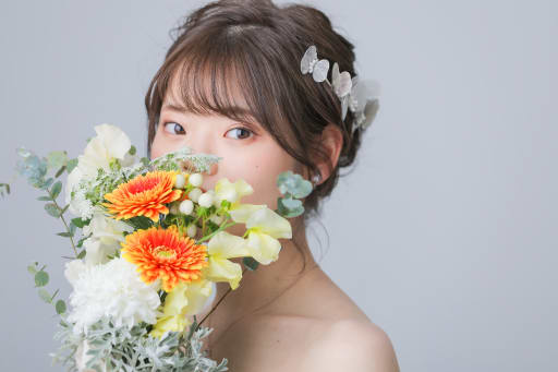 ちらり