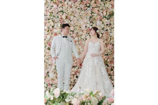 お花に囲まれて