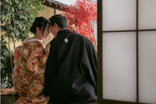 後ろからの縁側ショットも。