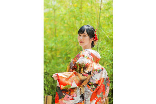 見返り美人