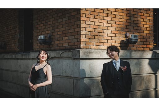 【コーナーショット】レンガの角でひょっこり対面