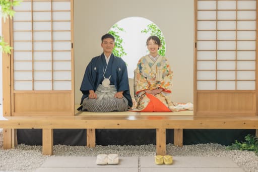 正座で