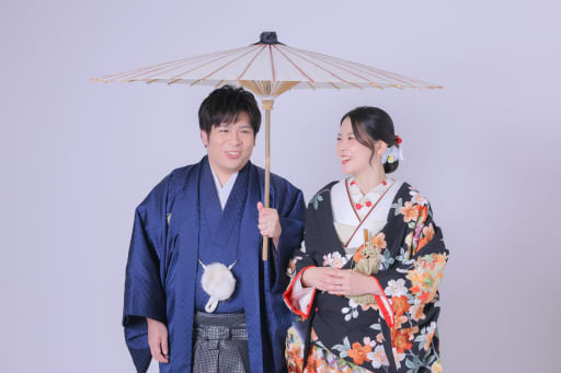 和傘でお散歩。