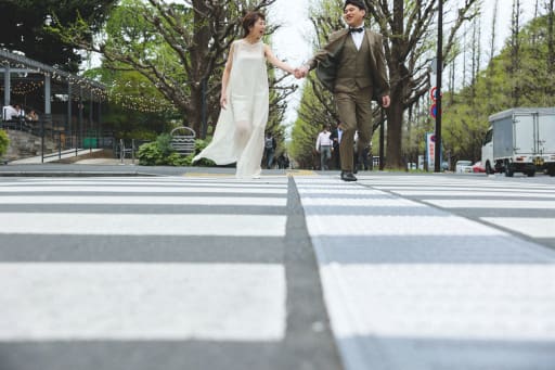 横断歩道を駆け抜けてもらって。