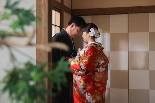 額を合わせて