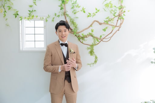 ご新郎様のソロカット。