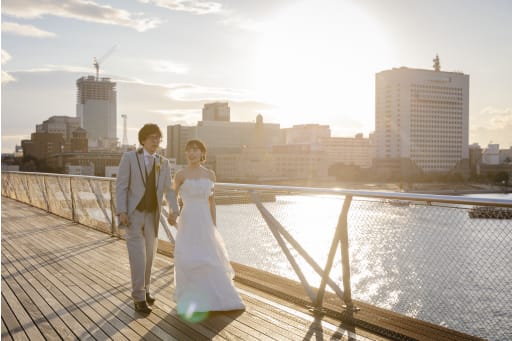大桟橋ではとっても夕日が綺麗に撮影できます！