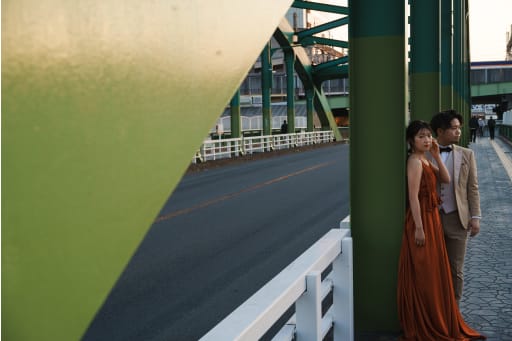 スッと見てもらう