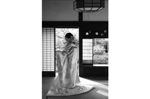 新婦さんの後ろ姿