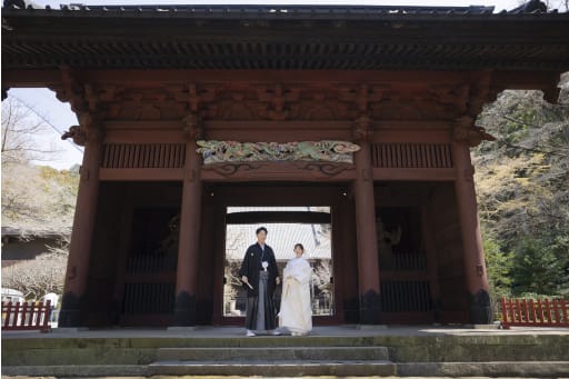 妙本寺の入り口にある門で