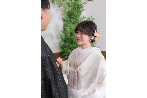 手繋ぎも可愛いですね！