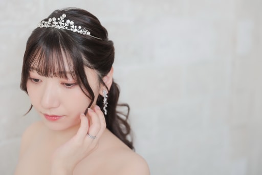繊細なティアラ