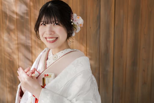 お次はご新婦様！！