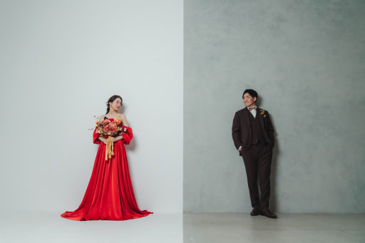 真っ赤のカラードレス
