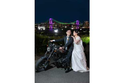 バイクとウェディングフォト