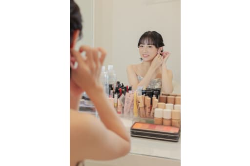 メイクシーン。