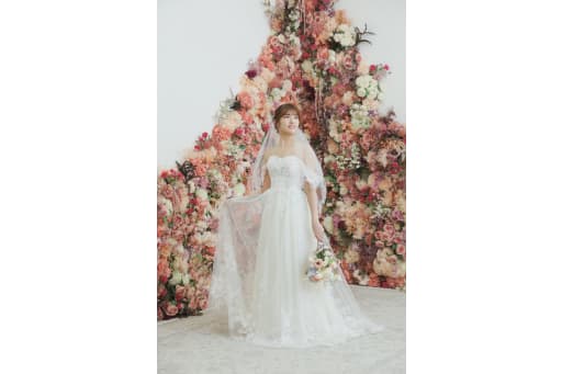 お花に包まれたプリンセス
