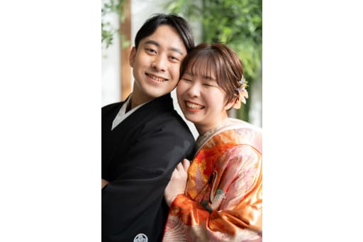 お二人でくっついてカメラ目線！