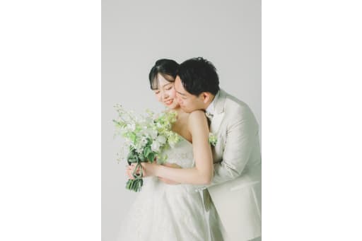 続いては洋装でのスタジオ撮影です