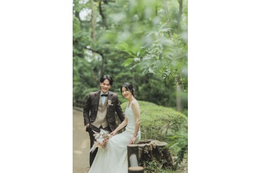 クールな表情からの。