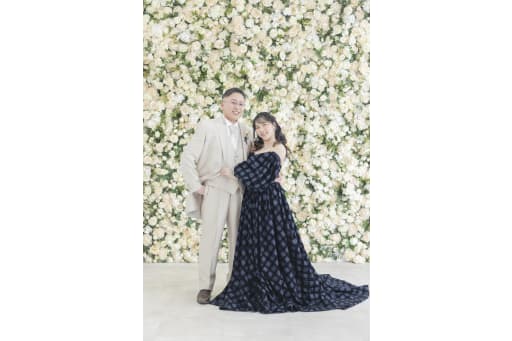 満開の花々に囲まれて