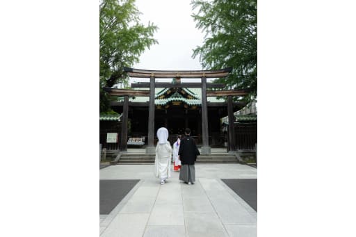 神社へ
