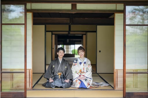 定番の正座ショット