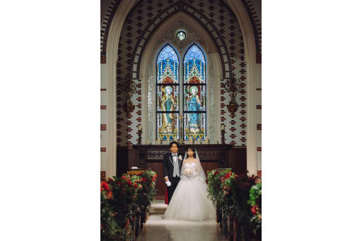 荘厳な雰囲気があるこちらのチャペル