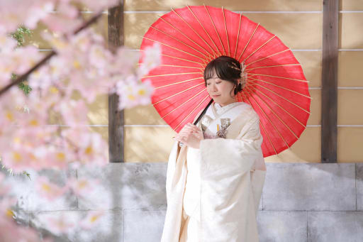 儚げな新婦様