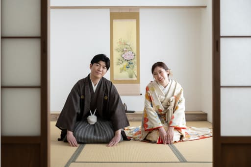 正座でご挨拶