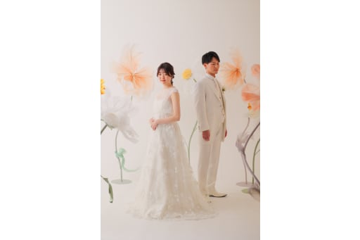 静かに佇む二人