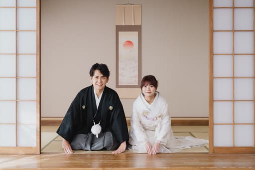 フォマールな雰囲気のお辞儀も！