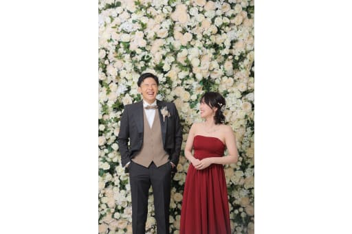 定番のフラワーウォール