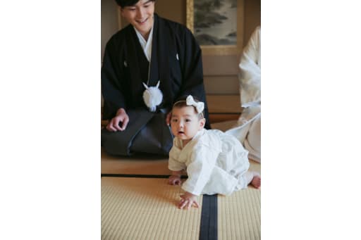 正座にも飽きてしまって