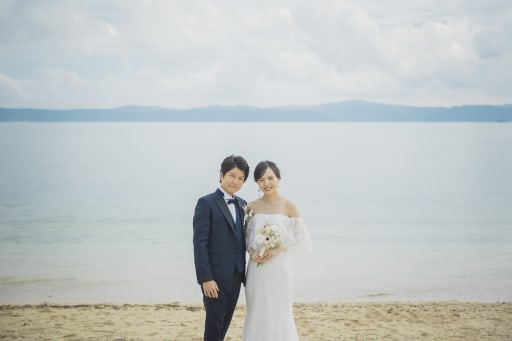 お二人の立ち姿から撮影スタート！