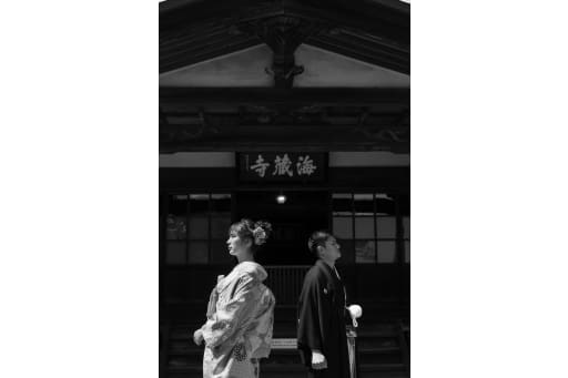 ヒカリの差し込み方が、かっこよかったので、モノクロにしてみました。