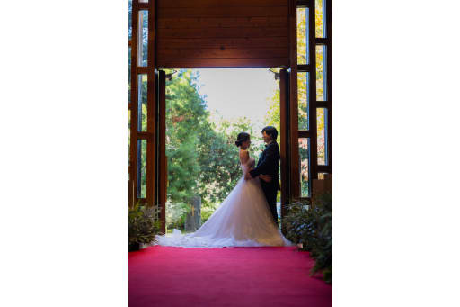 チャペルでの撮影がスタート