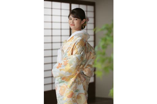 ご新婦様ソロカット