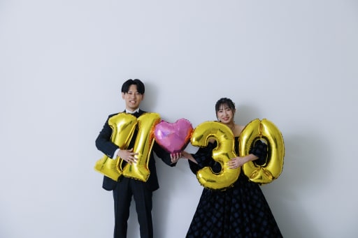 洋装でもナンバーバルーンを使って撮影！！ 和装も洋装も使い分けできちゃいます♪