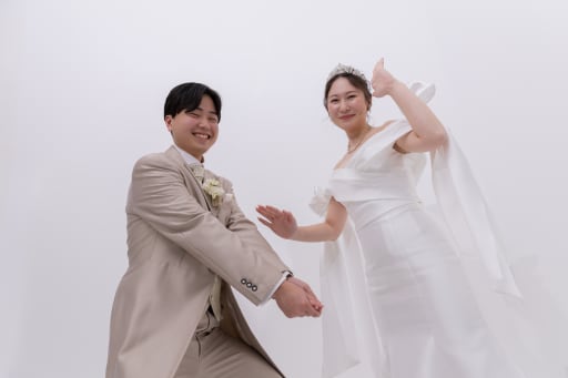 思い出のポーズで！