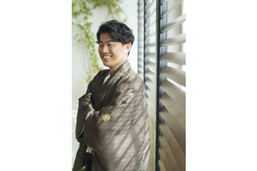 まずは新郎様から！