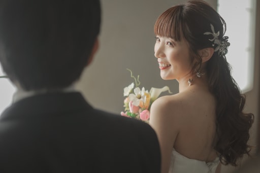 続いて洋装での撮影です。